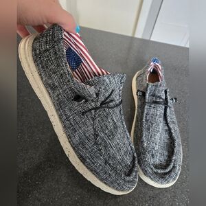 Brand new never worn size 10